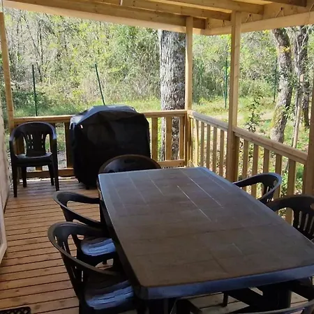 Mobil élégant équipé Et Wifi, 15mn De La à Pied Village de vacances