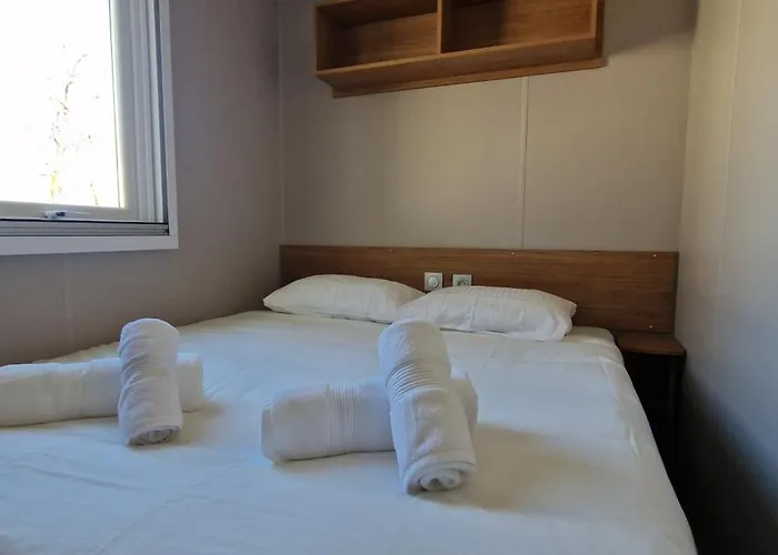 Kompleks wypoczynkowy Mobil Elegant Equipe Et Wifi, 15mn De La A Pied *